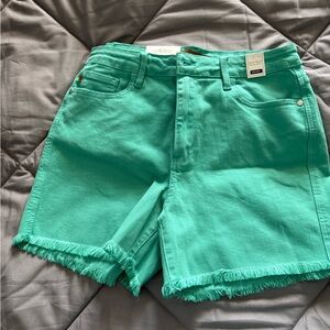 Judy Blue Garment Dyed Turquoise shorts. Raw hem. New with tags. XL